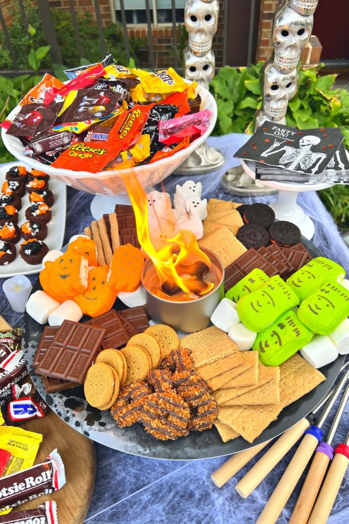 Halloween S'mores Board